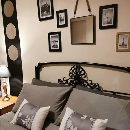 Double In Sharing House Cork