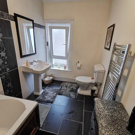 Ubytování v soukromí Double In Sharing House Cork